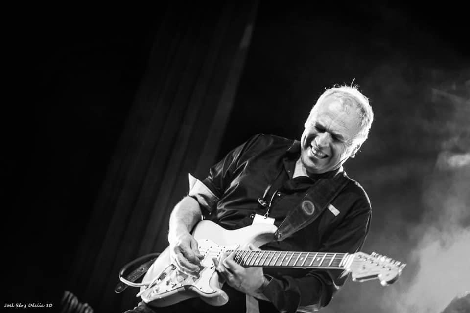 Alain Carminati. Guitariste, Musicien et choriste tribute hommage pascal obispo